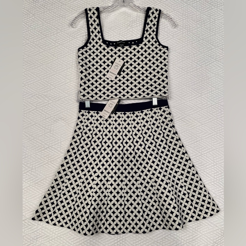 Bebe Women’s Top and Skirt Set Size M